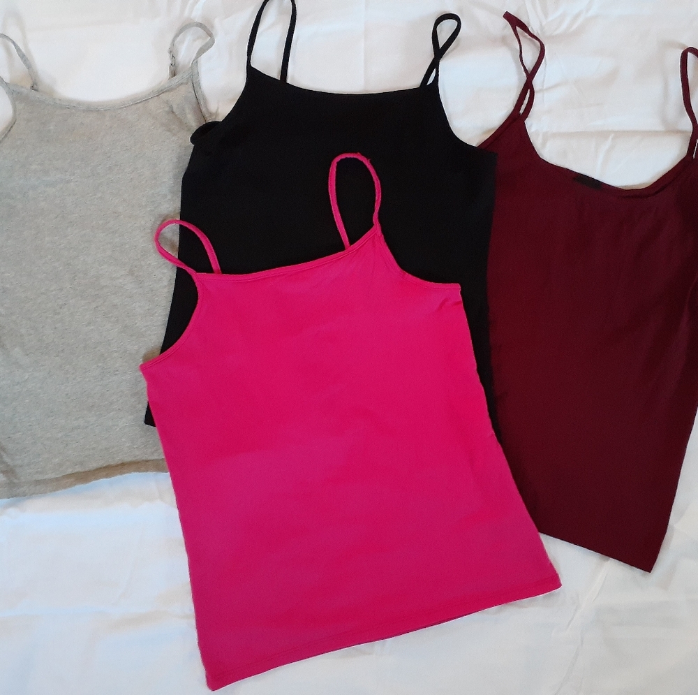 4 Tank tops medium 7-8